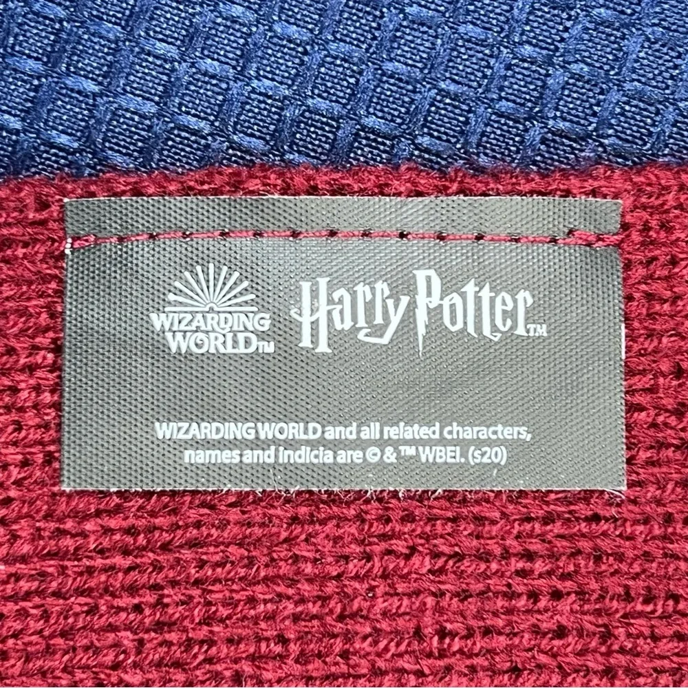 Harry Potter Gryffindor Scarlett and Gold Scarf 🧣
